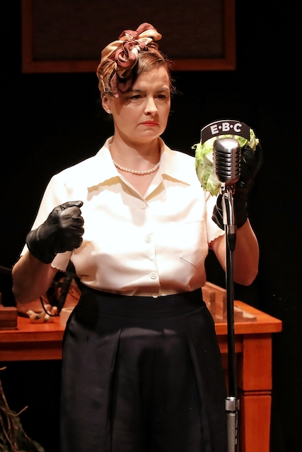 20. Katie Fitchett as Foley sound effects artist in Murder On The Wireless_034_ PhotoCredit_Prudence.Upton